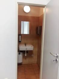 WC - Pronájem obchodních prostor 86 m², Rožnov pod Radhoštěm