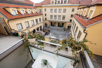 Prodej bytu 2+kk v osobním vlastnictví 52 m², Praha 1 - Malá Strana