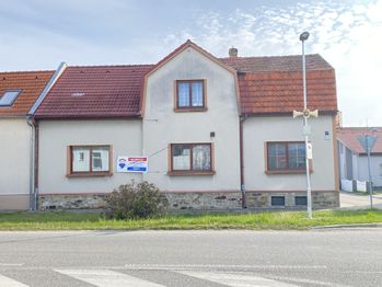 Prodej domu 142 m², Přešťovice
