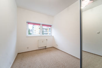 Prodej bytu 3+kk v osobním vlastnictví 64 m², Praha 8 - Troja