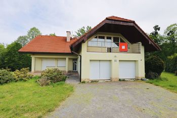 Prodej domu 438 m², Horní Domaslavice