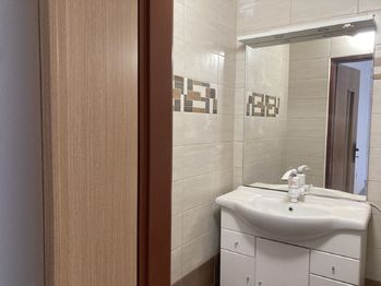 Pronájem obchodních prostor 27 m², Chomutov