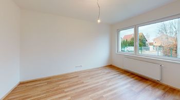 pokoj přízemí - Prodej domu 308 m², Statenice