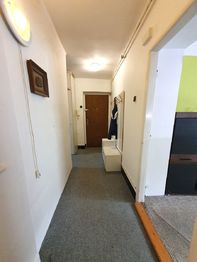 chodba - Prodej bytu 2+1 v osobním vlastnictví 53 m², Děčín