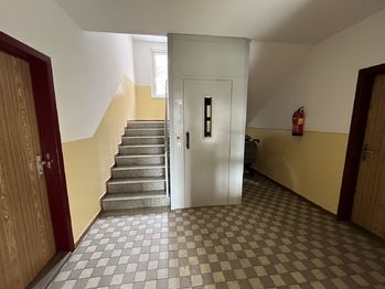 Prodej bytu 3+1 v osobním vlastnictví 81 m², Vimperk