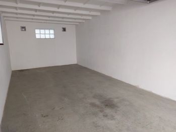 Garáž_Střelice_Šmarda_RE/MAX - Prodej garáže 18 m², Střelice