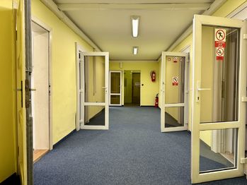 Pronájem kancelářských prostor 175 m², Teplice