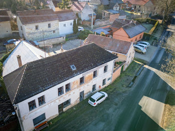 Prodej domu 387 m², Peruc