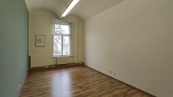 Pronájem kancelářských prostor 23 m², Praha 5 - Smíchov