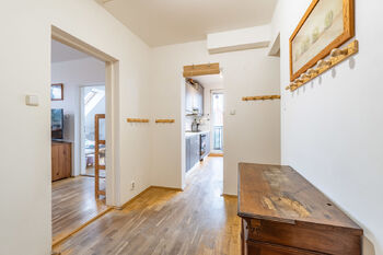Prodej bytu 2+1 v osobním vlastnictví 81 m², Praha 6 - Liboc