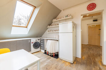 Prodej bytu 2+1 v osobním vlastnictví 81 m², Praha 6 - Liboc