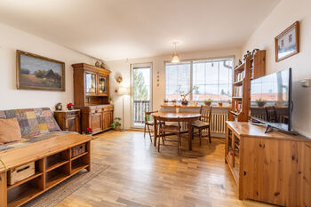 Prodej bytu 2+1 v osobním vlastnictví 81 m², Praha 6 - Liboc