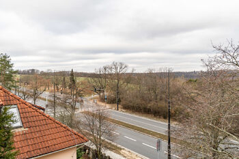 Prodej bytu 2+1 v osobním vlastnictví 81 m², Praha 6 - Liboc