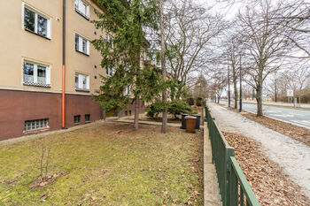 Prodej bytu 2+1 v osobním vlastnictví 81 m², Praha 6 - Liboc