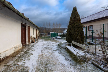 Prodej domu 100 m², Šťáhlavy