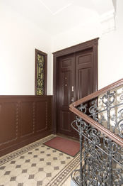 Vstup do bytu - Pronájem bytu 3+kk v osobním vlastnictví 108 m², Praha 10 - Vršovice