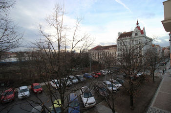 Výhled - Pronájem bytu 3+kk v osobním vlastnictví 108 m², Praha 10 - Vršovice