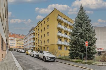 Prodej bytu 4+1 v osobním vlastnictví 90 m², Praha 4 - Nusle