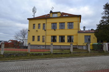 Prodej pozemku 1083 m², Praha 4 - Písnice