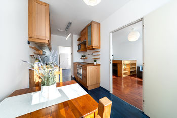 Prodej bytu 1+1 v osobním vlastnictví 46 m², Praha 8 - Bohnice