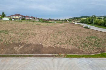 Prodej pozemku 826 m², Velké Přílepy