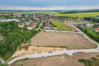 Prodej pozemku 826 m², Velké Přílepy