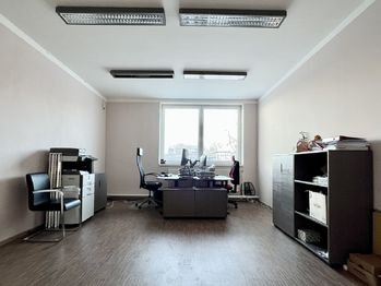 Prodej kancelářských prostor 1513 m², Teplice