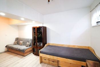 Prodej bytu 1+1 v osobním vlastnictví 37 m², Kutná Hora