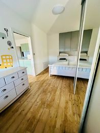 Pronájem bytu 1+1 v osobním vlastnictví 45 m², Znojmo