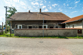 Prodej domu 298 m², Olbramovice