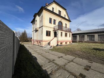 Prodej domu 550 m², Žatec
