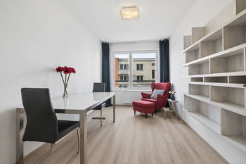 Prodej bytu 3+kk v osobním vlastnictví 73 m², Praha 5 - Stodůlky