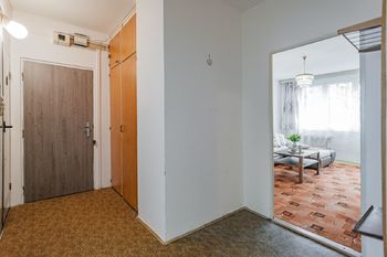 Předsíň. - Prodej bytu 2+1 v osobním vlastnictví 62 m², Jindřichův Hradec