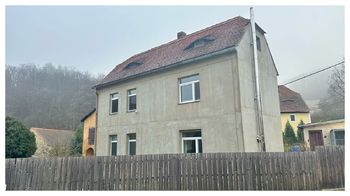 Prodej domu 270 m², Hrobčice
