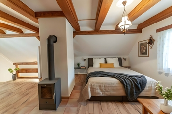 Ložnice - horní patro - Prodej domu 200 m², Přední Výtoň