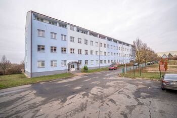 Prodej bytu 2+1 v osobním vlastnictví 69 m², Milovice