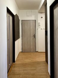 Pronájem bytu 3+1 v osobním vlastnictví 77 m², Pohořelice