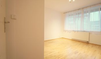 Pronájem bytu 3+kk v osobním vlastnictví 63 m², Roztoky