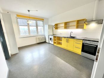 Pokoj č. 2 - kuchyně - Pronájem bytu 1+1 v osobním vlastnictví 37 m², Strakonice
