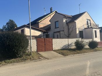 Prodej domu 227 m², Slavkov u Brna