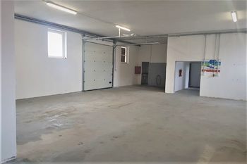 Pronájem skladovacích prostor 268 m², Praha 9 - Horní Počernice