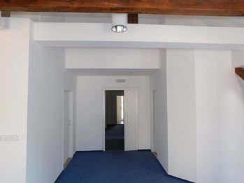 otevřená kancelář - Pronájem kancelářských prostor 100 m², Jablonec nad Nisou