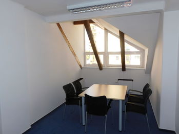kanceláře - Pronájem kancelářských prostor 100 m², Jablonec nad Nisou