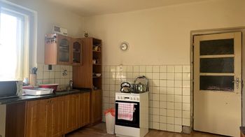 kuchyňský kout - Prodej domu 71 m², Kámen