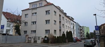 Pronájem bytu 2+kk v osobním vlastnictví, Praha 4 - Michle