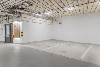 Pronájem garáže 14 m², Praha 5 - Hlubočepy
