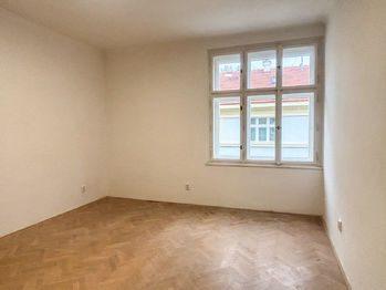 Prodej bytu 2+kk v osobním vlastnictví 62 m², Praha 2 - Vyšehrad