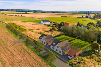 Prodej pozemku 7548 m², Liběchov
