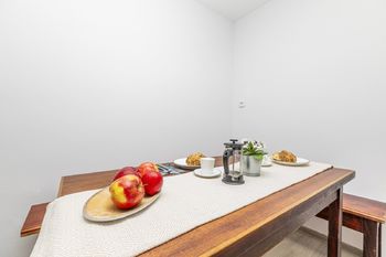Kuchyň s jídelním koutem - Prodej domu 456 m², Vrutice