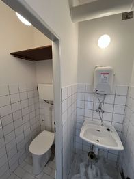 Pronájem obchodních prostor 18 m², Vsetín